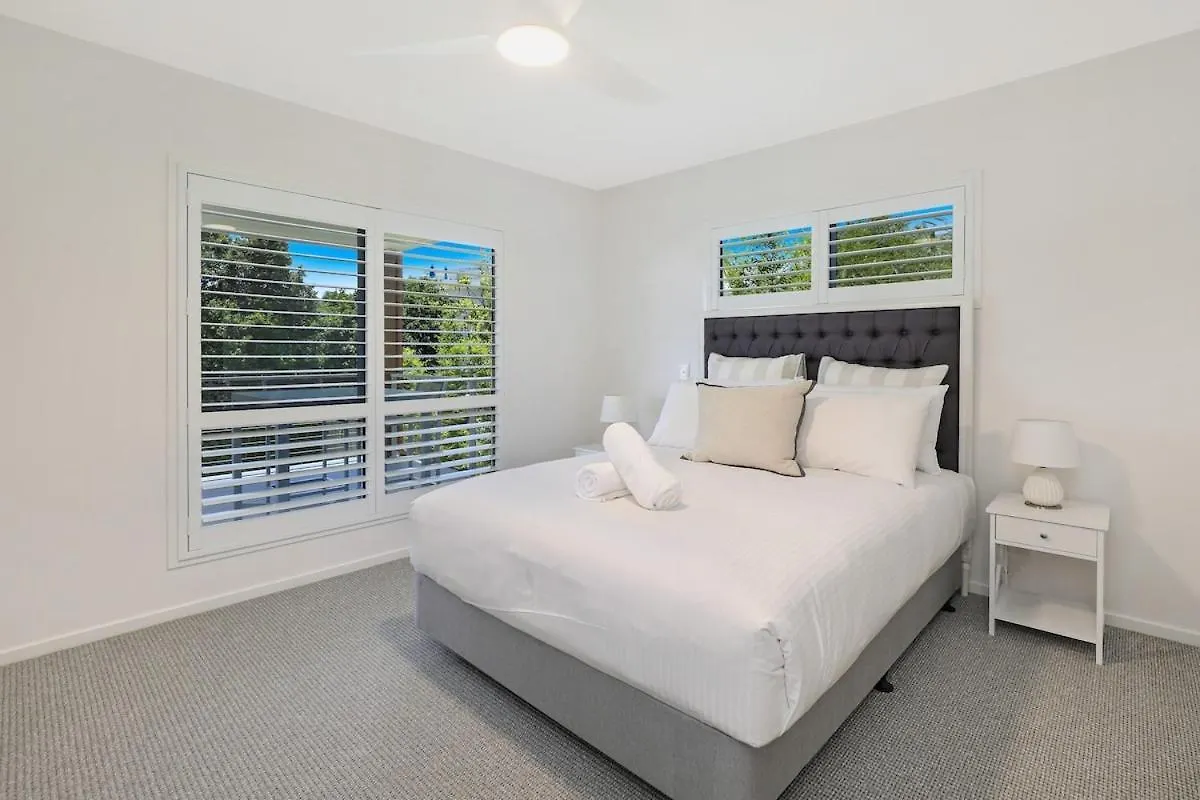 George8- The Ultimate, Family Beach House! Alexandra Headland