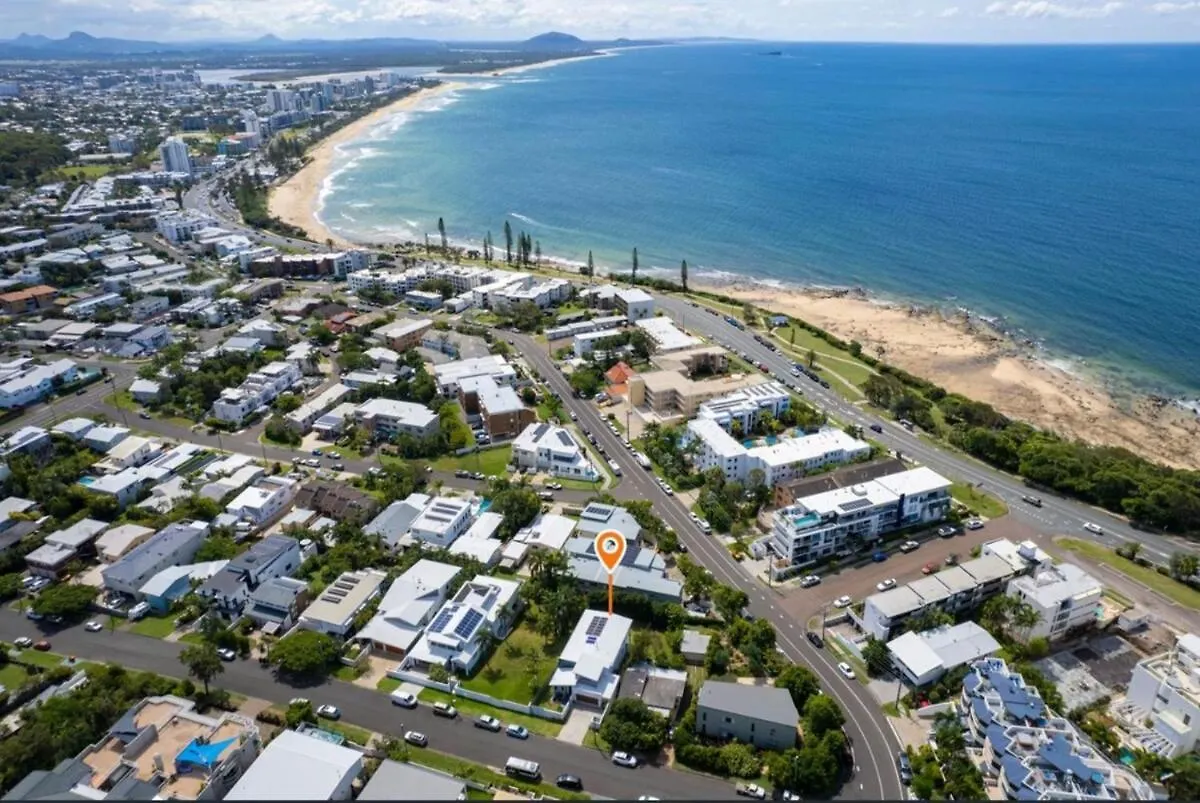 George8- The Ultimate, Family Beach House! Alexandra Headland Avustralya